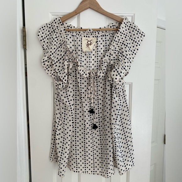 Gorgeous Figue black and white polka dot silk top in excellent condition - Picture 1 of 8